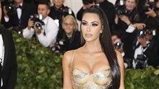 Kim Kardashianová na Met Gala (New York, 7. kvtna 2018)