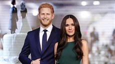 Princ Harry a Meghan Markle jako voskové figuríny v muzeu Madame Tussauds...