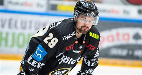 Radek Koblíek v dresu Kärpätu Oulu.