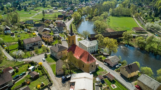 Kostel sv. Václava v Radoov