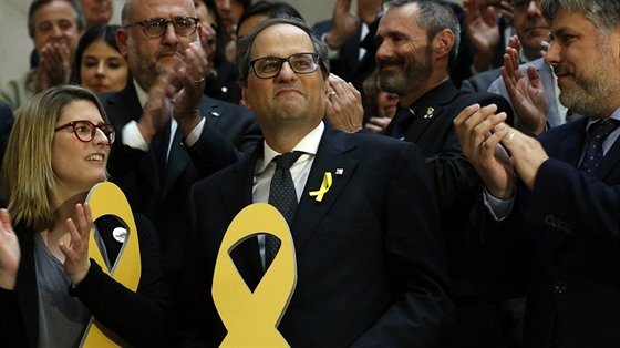 Quim Torra (uprosted) poté, co byl katalánským parlamentem zvolen premiérem...