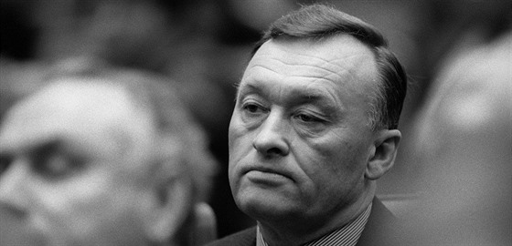 Oleg Kalugin šéfoval řadu let operacím KGB na ruském území. Právě on o tajné...
