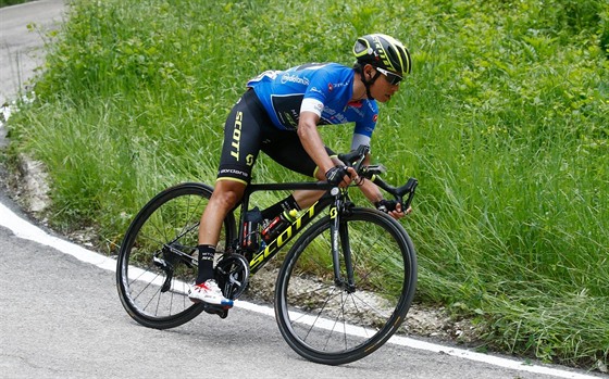 Estéban Chaves z týmu Mitchelton-Scott na Giru.