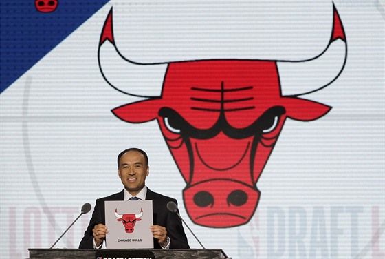 Chicago Bulls patí k nejslavnjím klubm NBA, výsledky posledních let tomu vak neodpovídaly.