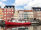 Přístav Nyhavn, původně rušný komerční přístav v malebném prostředí centra...
