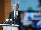 Ministr vnitra v demisi Lubomír Metnar na tiskové konferenci k odvolání...