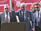 Prezident Milo Zeman na návtv v Tineckých elezárnách. (16. kvtna 2018)