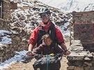 Gary  a  nepálské  dít.  Yak  Kharka,  Nepál