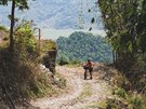 První  den  naeho  putování  kolem  Annapuren  nezaal  nejlépe.  Pokhara, ...