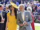 George Clooney a jeho manelka Amal na svatb prince Harryho a Meghan Markle...