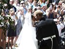 Manelský polibek prince Harryho a Meghan Markle (Windsor, 19. kvtna 2018)