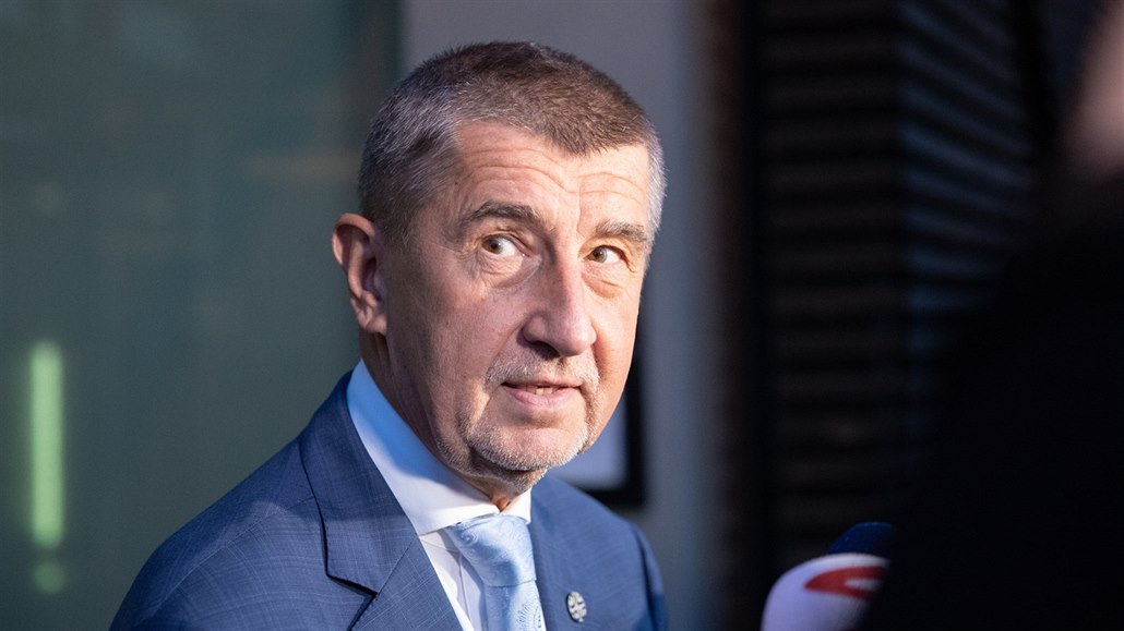 Premiér v demisi Andrej Babi� (ANO)