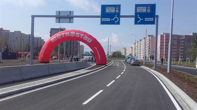 Nová silnice spojuje dvě největší českobudějovická sídliště Máj a Vltava. V pátek 18. května byla slavnostně otevřena.