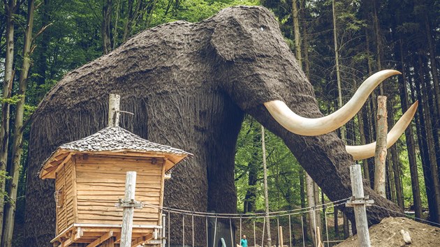 Arel na Doln Morav se chyst nalkat na novou atrakci. Bude j model mamuta.