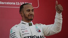 Britský pilot stáje Mercedes Lewis Hamilton ovládl Velkou cenu panlska.