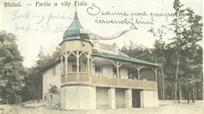 Takto vypadala vila Fiala zhruba v roce 1910. Pohlednici s ní má ve sbírce...