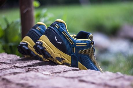 TEST: Salewa Ultra Train 2 vs podr pi chzi i bhu v horch