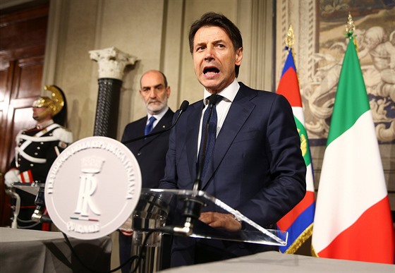 Italský premiér Guiseppe Conte, který obhajuje deficintní rozpočet své země.