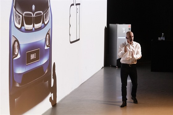 Spolenost OIG Power spolu s EZ a BMW pedstavila koncept elektromobility...