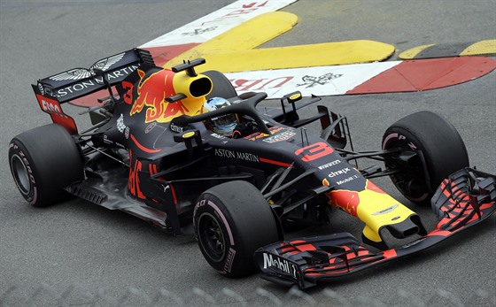 Daniel Ricciardo při tréninku na Velkou cenu Monaka formule 1.