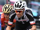 Nizozemec Tom Dumoulin startuje do 20. etapy cyklistického závodu Giro d'Italia.