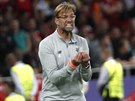 Trenér Liverpoolu Jürgen Klopp peskuje své svence za chybu v obran.