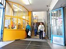 Pam�tkov� chr�n�n� budova �esk� po�ty u hlavn�ho n�dra�� v Brn� prod�lala...