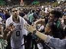 Jayson Tatum si uívá pízn bostonských fanouk.