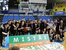 Nymburtí basketbalisté slaví 15. eský titul v ad.