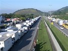 Brazílii paralyzovala stávka idi kamion