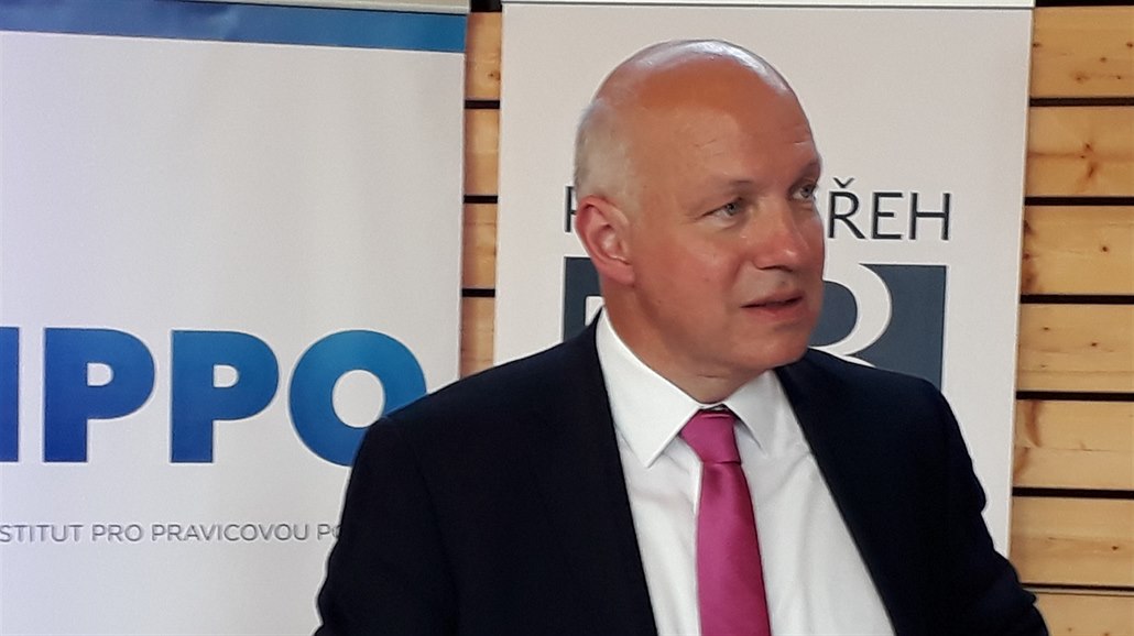 Pavel Fischer dokázal získat podporu ob�anských demokrat� pro podzimní volby do...