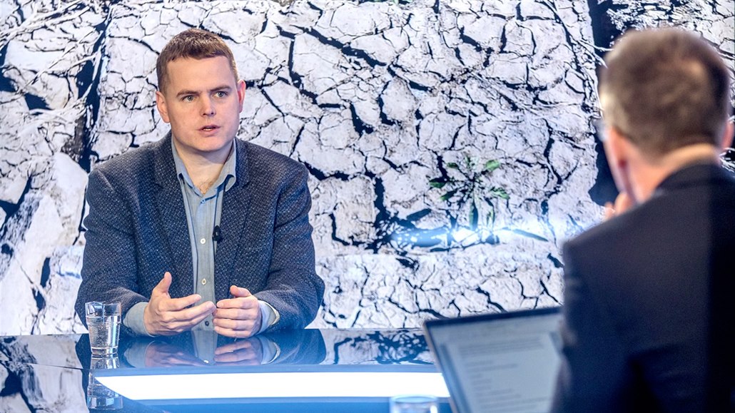 Bioklimatolog Miroslav Trnka v diskusním po�adu iDNES.cz Rozst�el. (29. �ervna...