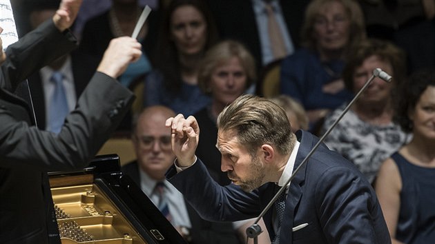 Koncert pro klavír Benjamina Brittena přednesl s Tonhalle-Orchester Zürich norský pianista Leif Ove Andsnes