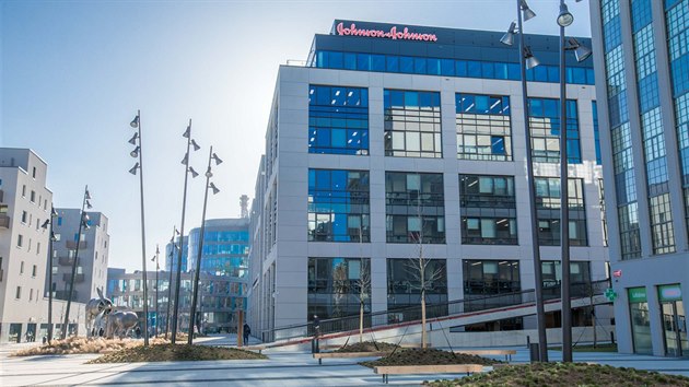 Nov kancelsk budova Johnson & Johnson na prask Waltrovce.