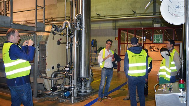 Při prohlídce pivovaru se návštěvník dozví zajímavé informace o výrobě belgického piva.
