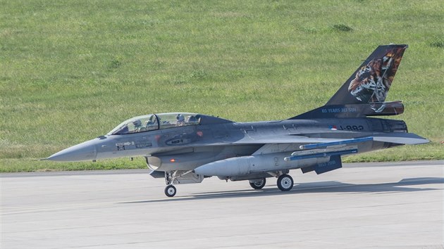 Cvičení tygřích letek NATO v polské Poznani. Letoun F-16 z 313. letky nizozemského Královského letectva, která se stala nejlepší tygří letkou.
