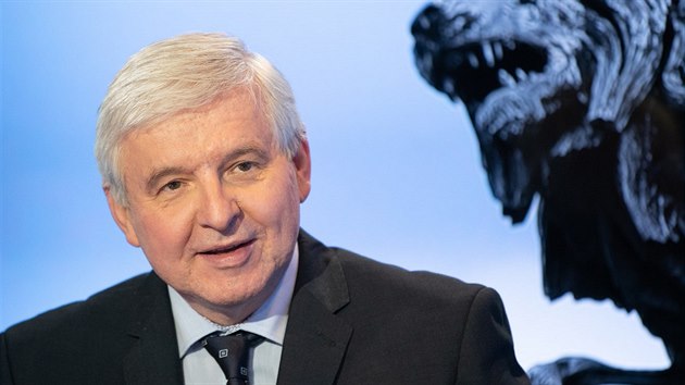 Guvernér České národní banky Jiří Rusnok v diskusním pořadu iDNES.cz Rozstřel. (28. května 2018)