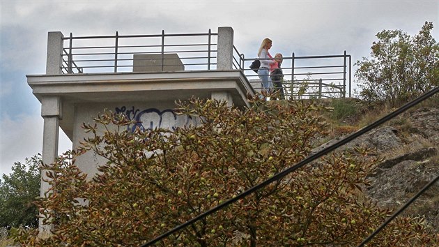 Masarykova vyhldka v Tebi. Lid z n maj jako na dlani velkou st msta i eky.