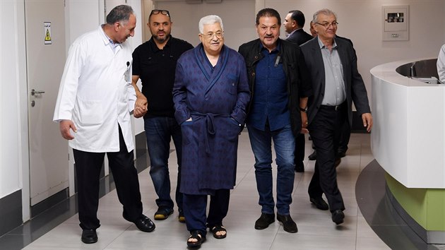 Palestinský lídr Mahmúd Abbás se léčí se zápalem plic