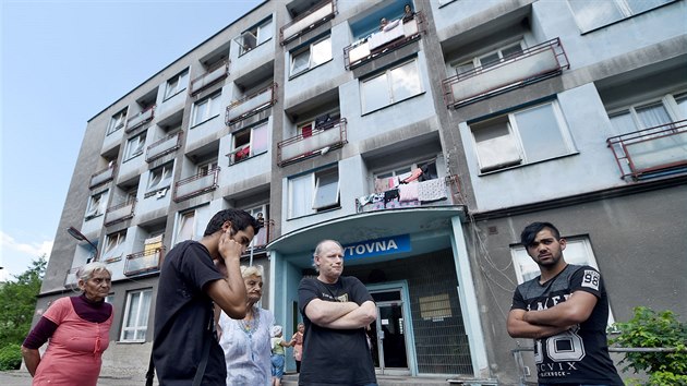 Zden obyvatel jedn ze dvou steckch ubytoven, kter kon provoz. (25. kvtna 2018)