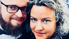 Se �enou jsou spolu ji� �est let. �Vzplál velký ohe�,� vzpomíná Tomá�.