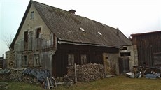 Objekt je historicky velmi cenný, zejména nejstar�í budova - obytná roubenka,...