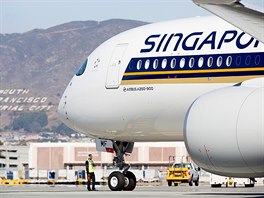 Dopravní letadlo Airbus A350-900, které spolenost Singapore Airlines nasazuje...