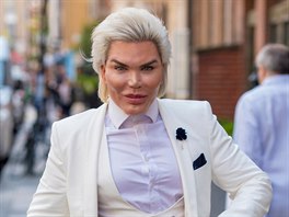 Rodrigo Alves (Londýn, 23. kvtna 2018)