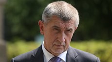 Premiér v demisi a éf ANO Andrej Babi po setkání v Lánech s prezidentem...