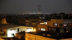 Izraelská armáda v noci na stedu provedla nové útoky na cíle v Pásmu Gazy,...