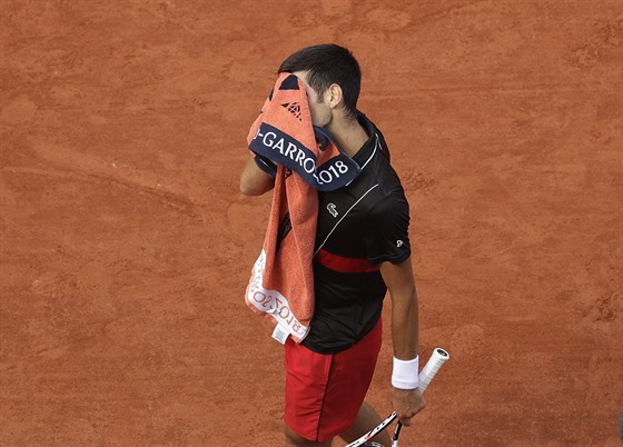 Novak Djokovič ve čtvrtfinále Roland Garros.