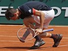 Rakuan Dominic Thiem slaví zisk druhé sady v semifinále Roland Garros.