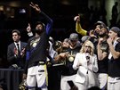 Basketbalisté Golden State slaví triumf v NBA.