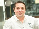 Nicolas Decherchi je ��fkucha�em restaurace Paloma ve francouzsk�m m�ste�ku...